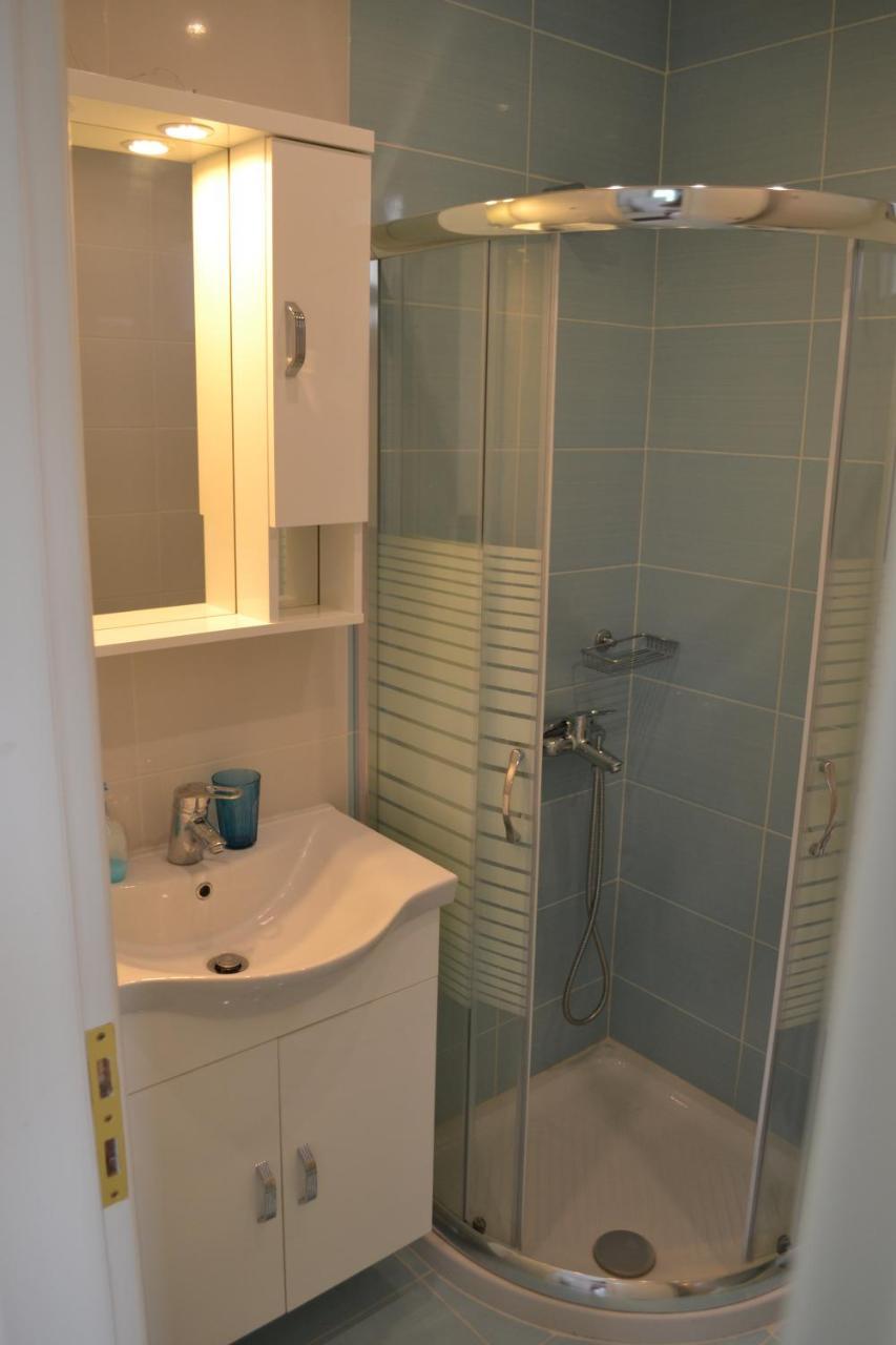 Av Apartment Áyios Nikítas Екстериор снимка